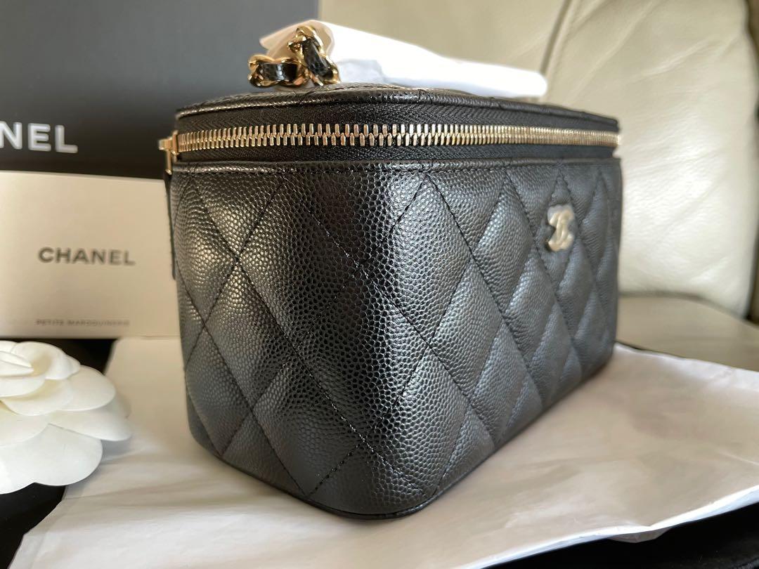 ブラック系【即納!最大半額!】 新品未使用 Micro Vanity Python 再入荷品 Micro Vanity Python Leather 新品未使用 ポーチ/バニティ