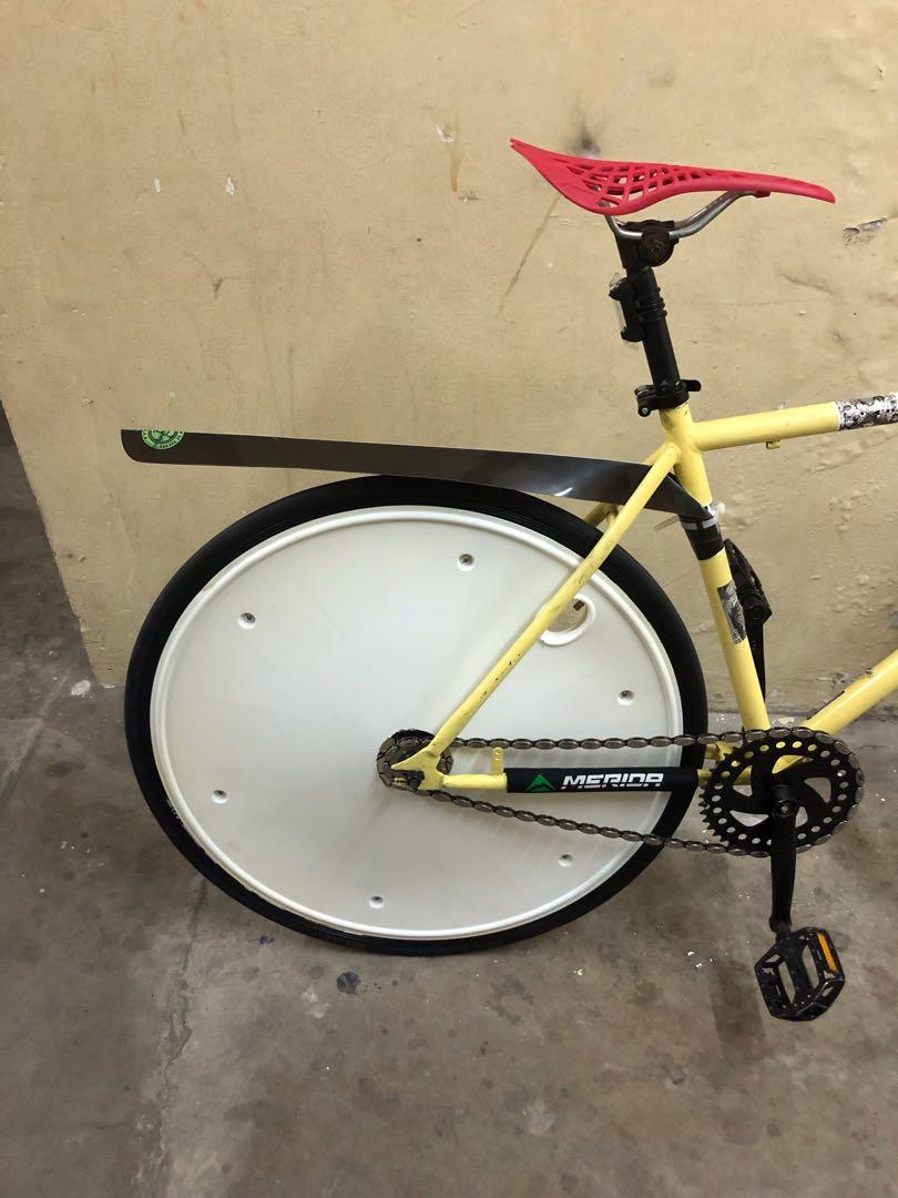 Fixie rim top cover