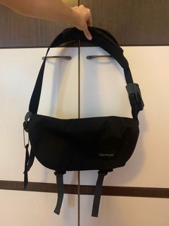 (Category: ) located in . Submitted by melaniekoh (Listing ID 1128795243, Image 1). Description: .