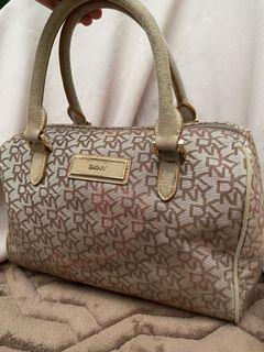 DKNY Doctor’s Bag