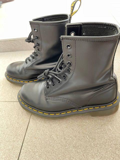 Dr Martens 1460 Boots EU 37, Women's Fashion, Footwear, Boots on Carousell