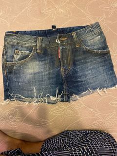 (Category: ) located in . Submitted by sellingthingsaway111 (Listing ID 1128821237, Image 1). Description: .