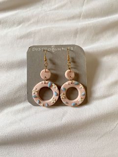 (Category: ) located in . Submitted by goodbyebella (Listing ID 1128809801, Image 1). Description: .