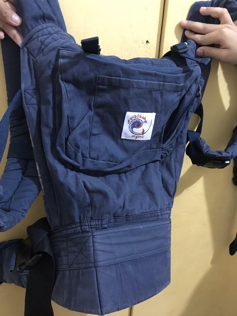 Ergobaby in Organic Cotton Carrier