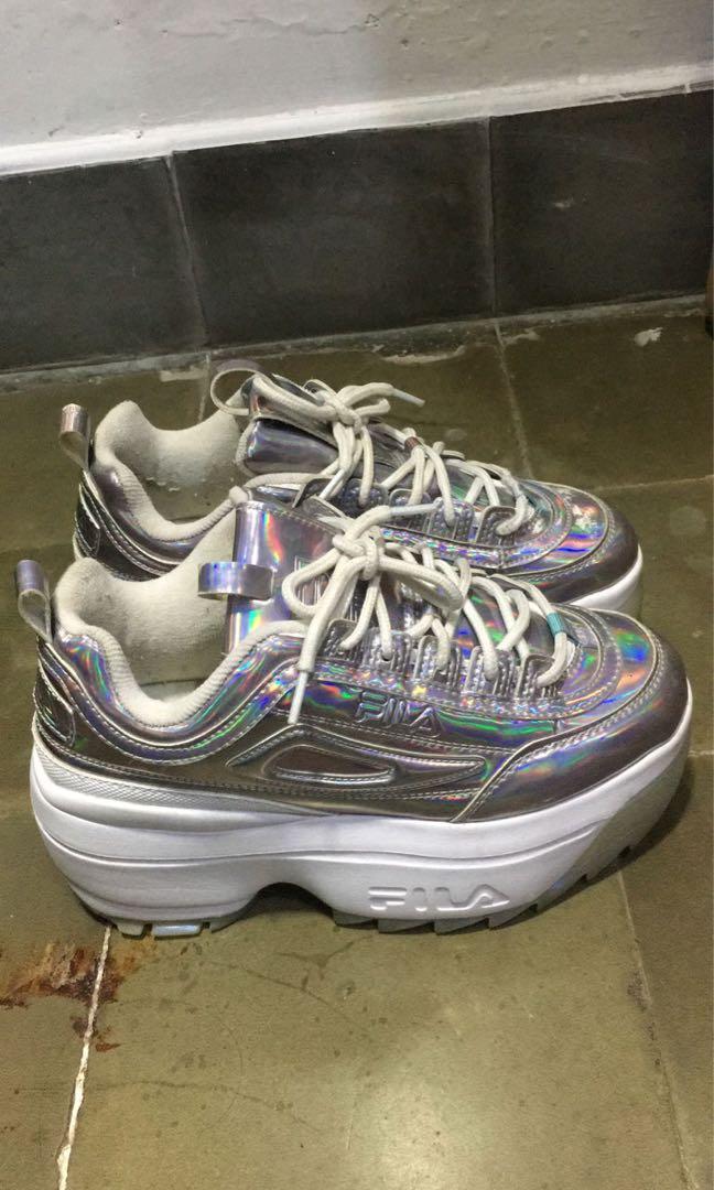 Fila disruptor hologram clearance