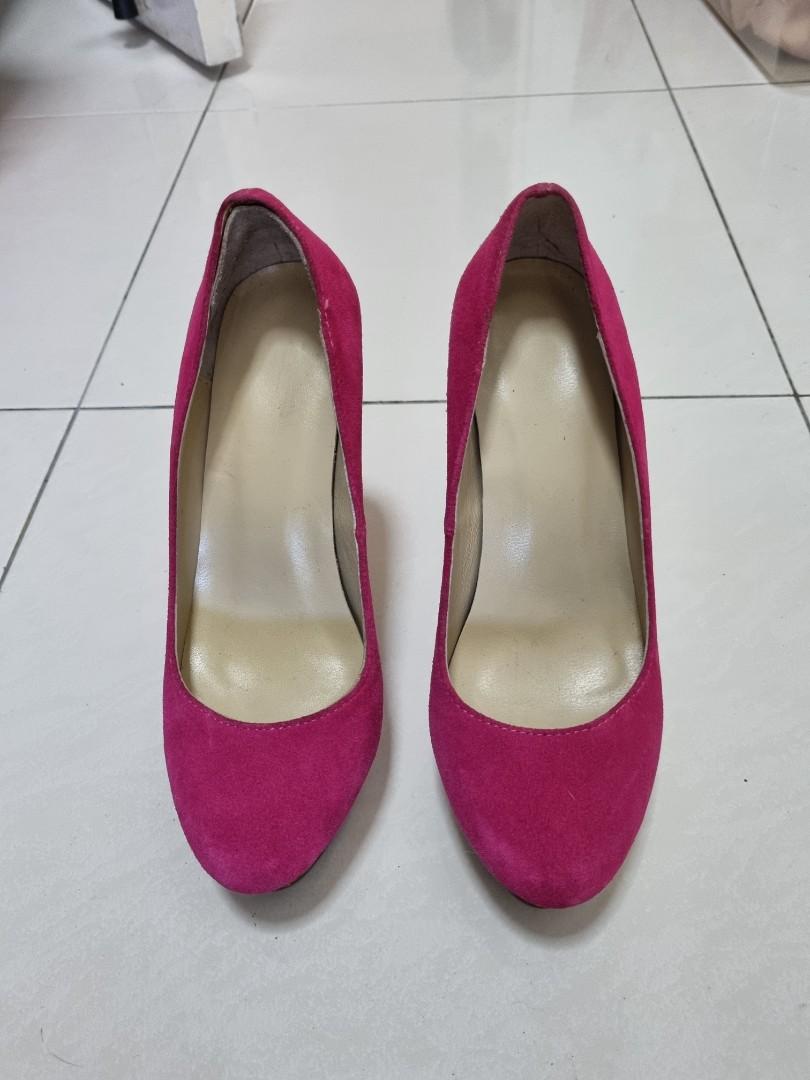 Fuschia sale coloured shoes