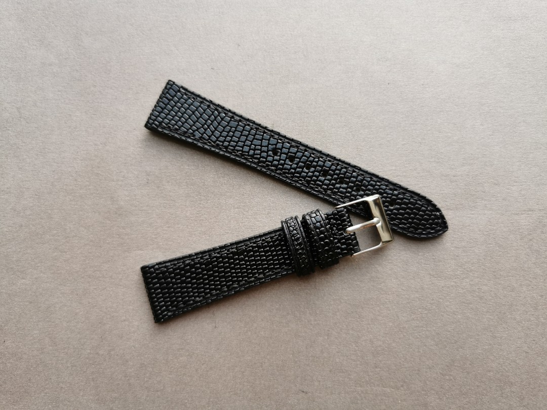 Lizard shop skin strap