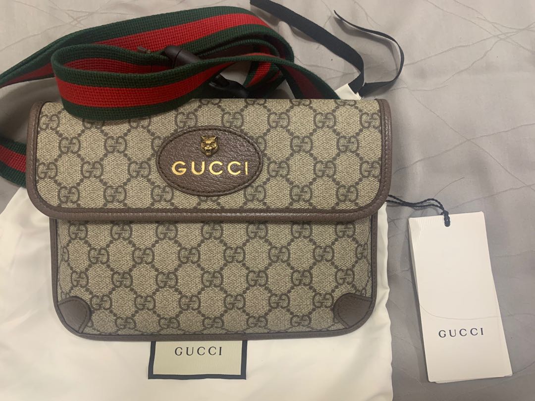 GUCCI: belt bag in GG Supreme nylon - Fuchsia