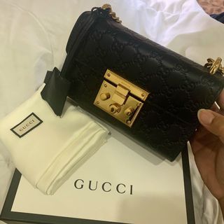 (Category: ) located in . Submitted by need_money (Listing ID 1128753910, Image 1). Description: .