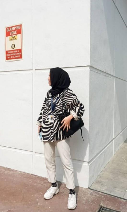 H\u0026m zebra oversized jacket, Women's 