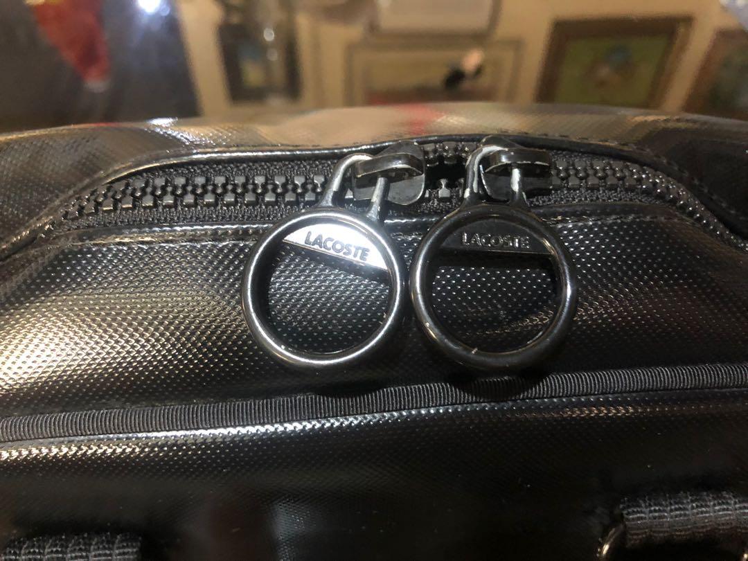 Lacoste M Boston Bag Midnight Black (Category: Luxury Bags & Wallets) located in Santa Maria. Submitted by casa_de_marques (Listing ID 1128716253, Image 3). Description: .