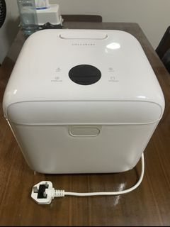 (Category: ) located in . Submitted by janet.ong (Listing ID 1128865440, Image 1). Description: .