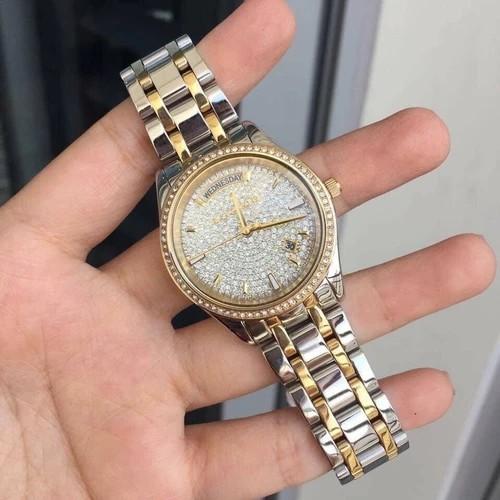 mk6481 watch