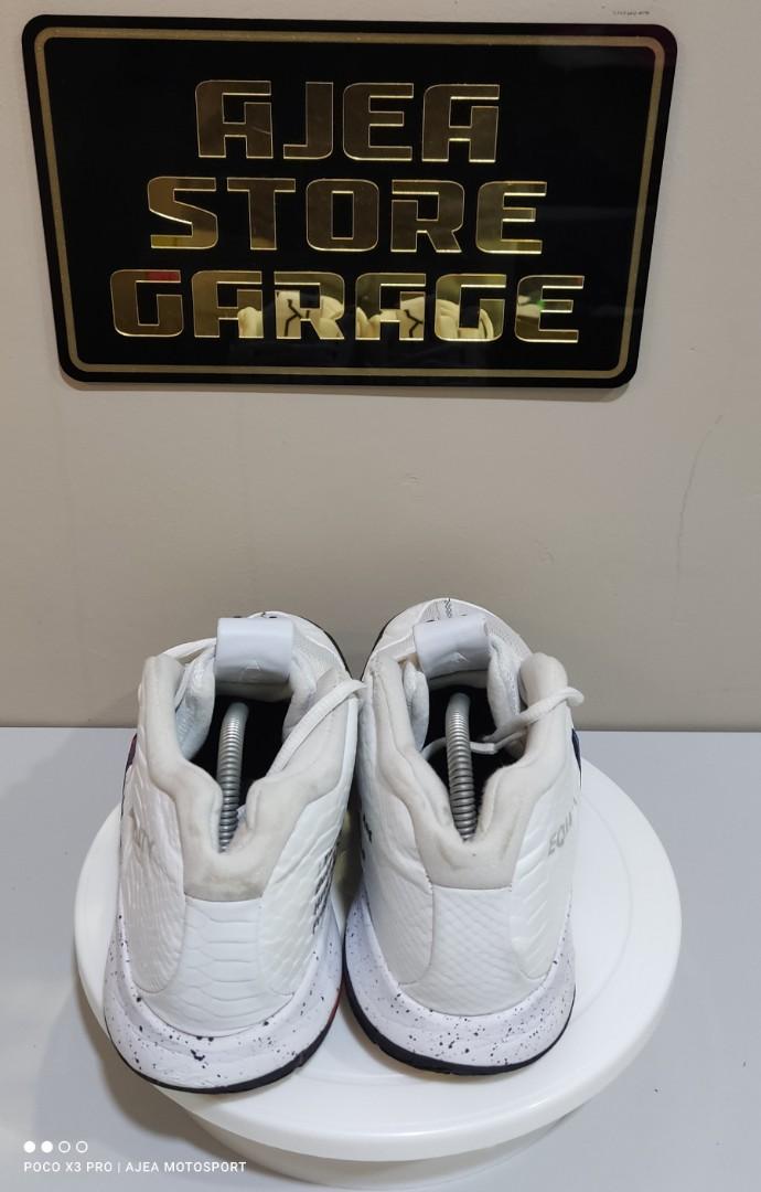 Kyrie 3 equality on sale