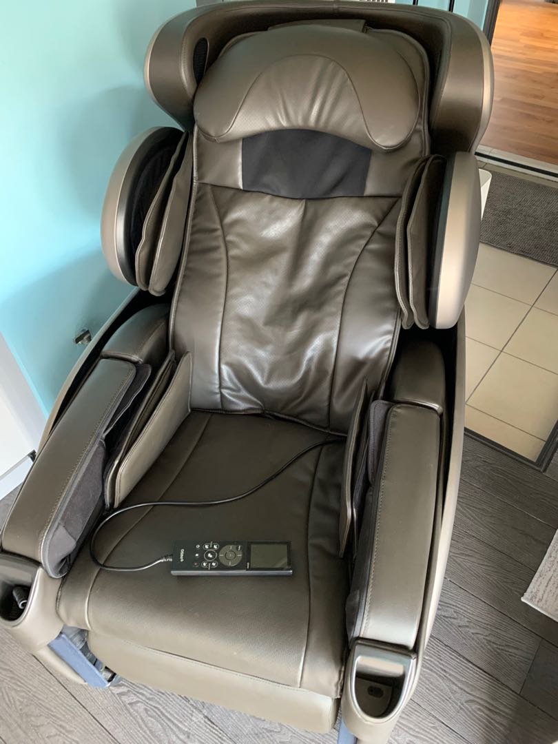 Ogawa vs osim best sale massage chair 2021