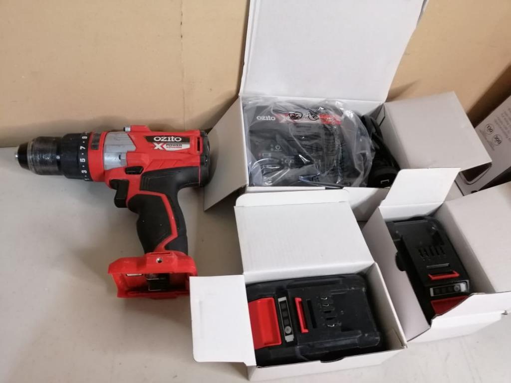 Ozito Brushless Hammer Drill Kit 2 batteries and 1 Charger, Commercial