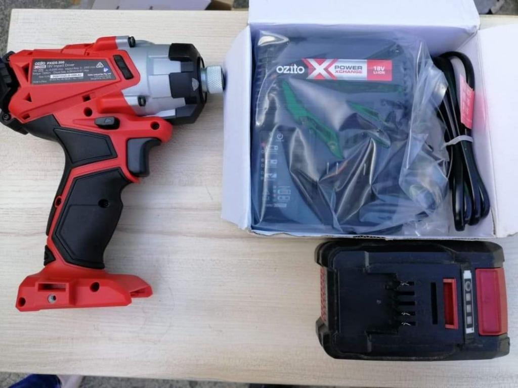 Ozito Impact Driver Kit 18V 1charger,1battery (Category: Construction Tools & Equipment) located in San Pedro. Submitted by aus-plus (Listing ID 1128721631, Image 1). Description: Ozito Impact Driver Kit 18V 1charger,1battery.