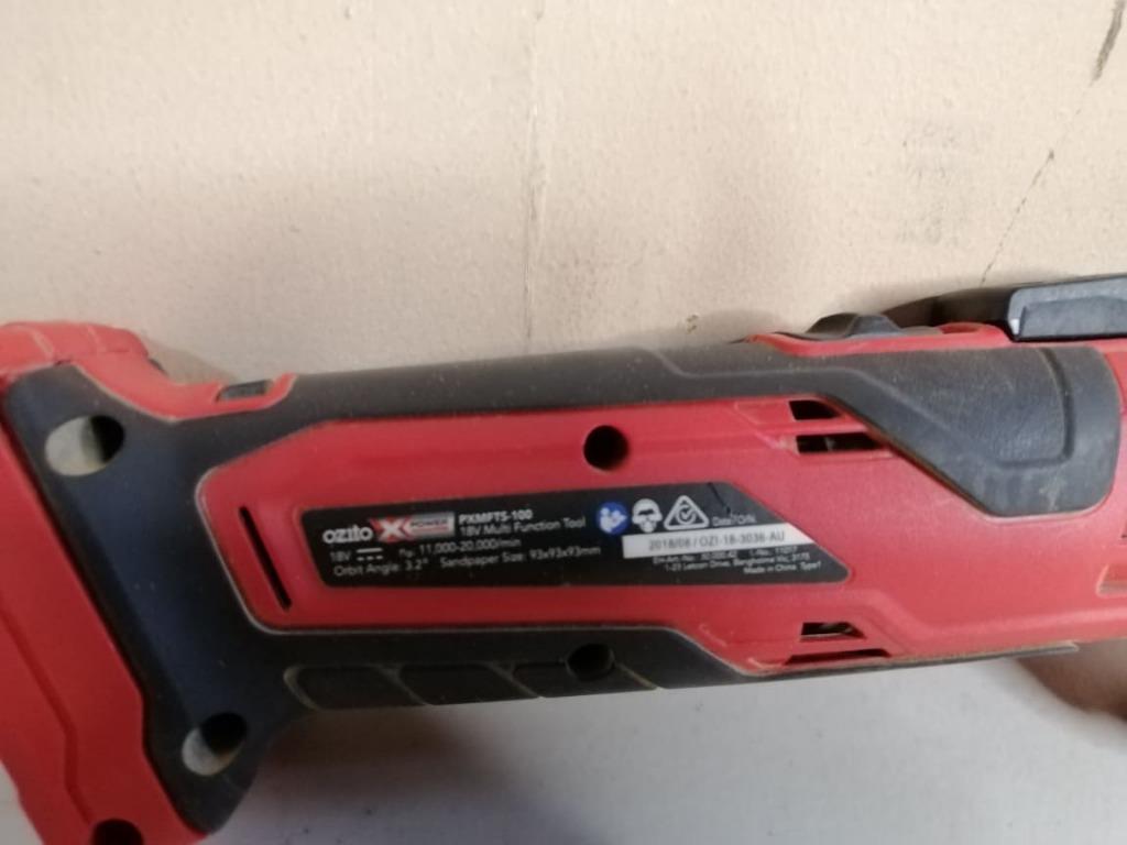 Ozito Multi Functional Tool 18v Skin Only (Category: Construction Tools & Equipment) located in San Pedro. Submitted by aus-plus (Listing ID 1128714172, Image 2). Description: -for cutting, sanding and scraping -tool free accessory changes.