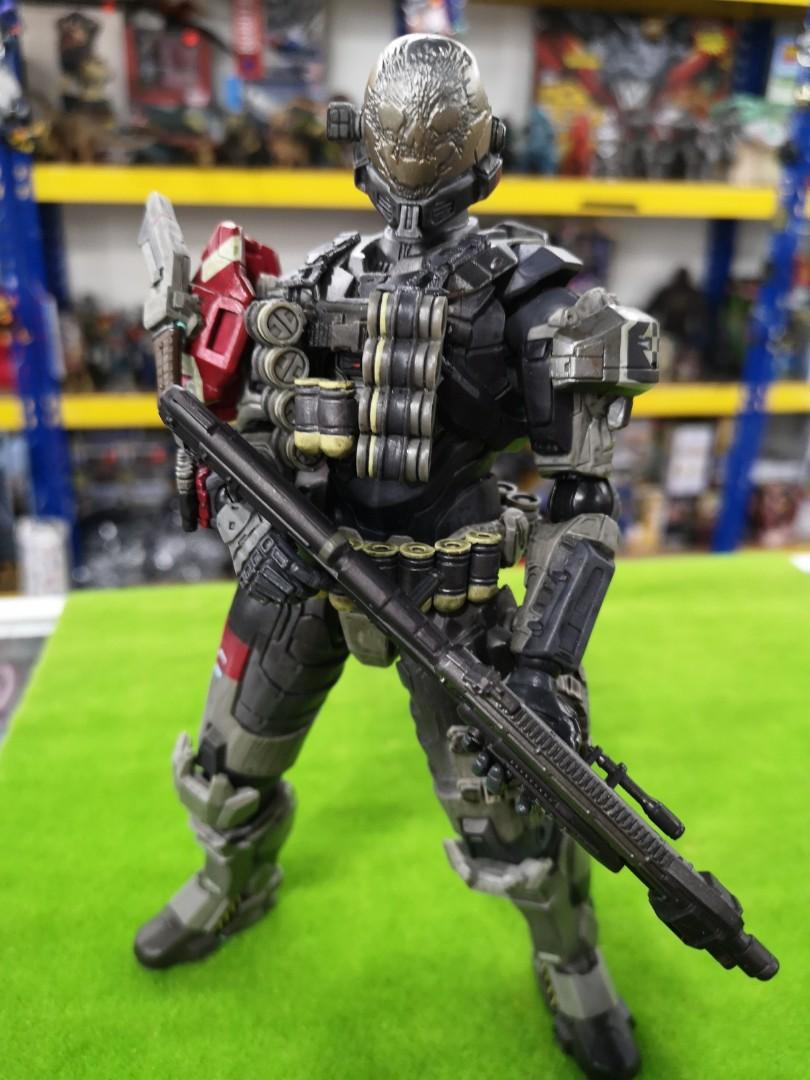 Play arts kai sale war machine bootleg