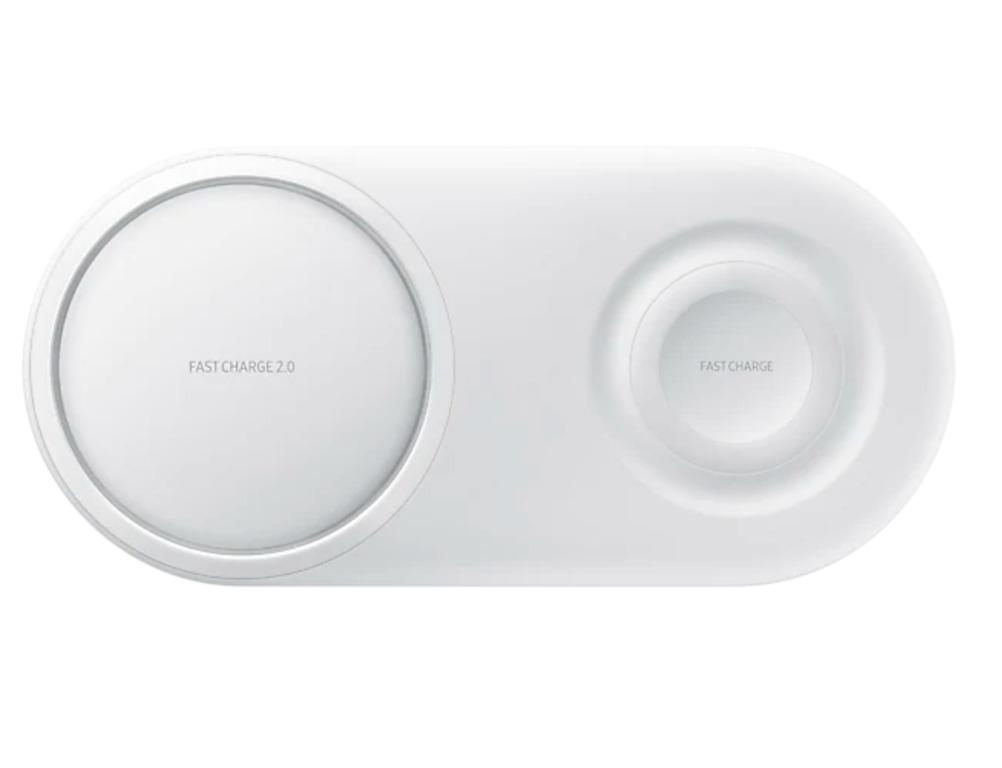Samsung Wireless Charger Duo Pad, White (Category: Chargers & Cables) located in Marikina City. Submitted by skowshop (Listing ID 1128028286, Image 1). Description: Fast charging got even faster with Fast Charge 2.0 and Galaxy S10/e/+. Now, boost your Galaxy S10/e/+ with up to 12 Watt power output. Also, you can conveniently charge multiple devices in one location with the second wireless pad. It is as simple as setting down your phones or Samsun