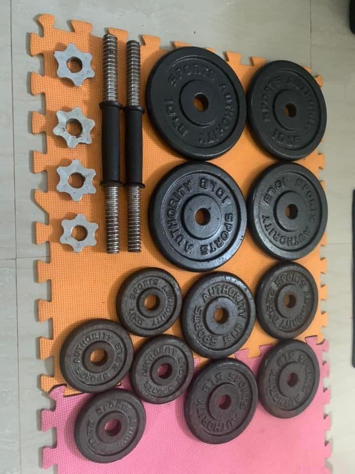 Selling Used Dumbbells, Sports Equipment, Exercise & Fitness, Weights & Dumbbells on Carousell