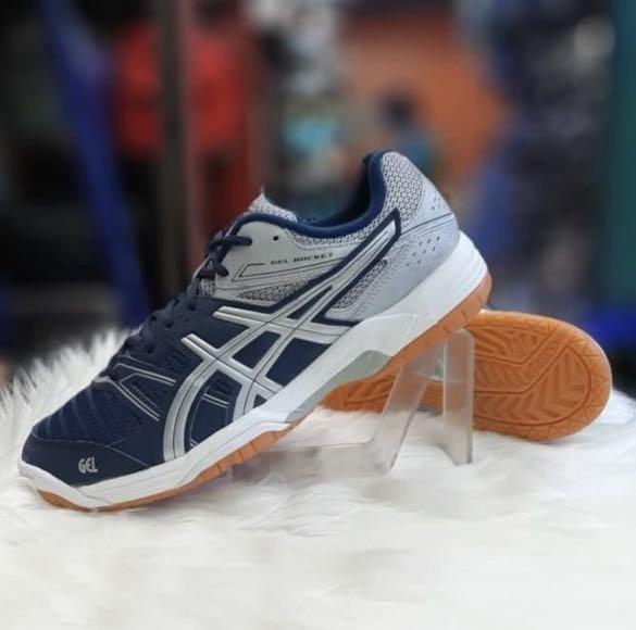 Sepatu Asics gel rocket original Olah Raga Perlengkapan Olahraga