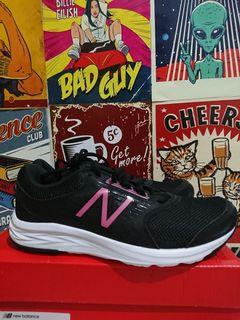 Sepatu New balance