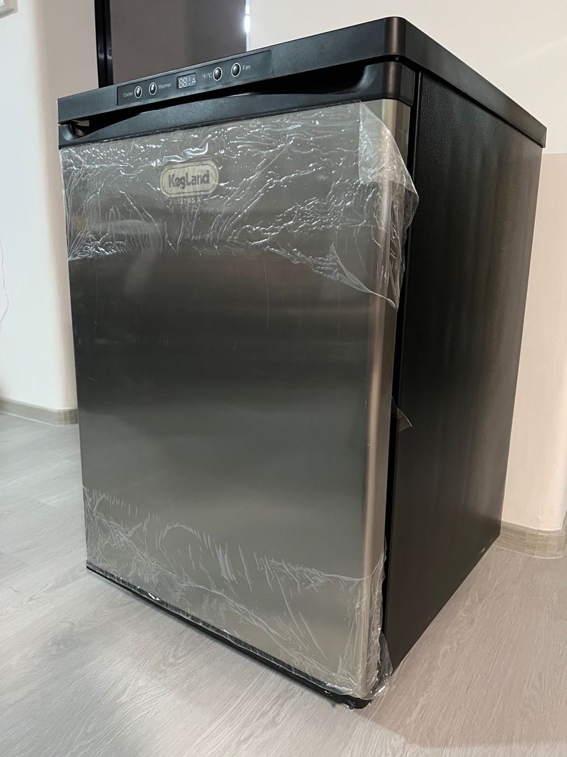 Series X Kegerator Base Fridge with Regulator, TV & Home Appliances