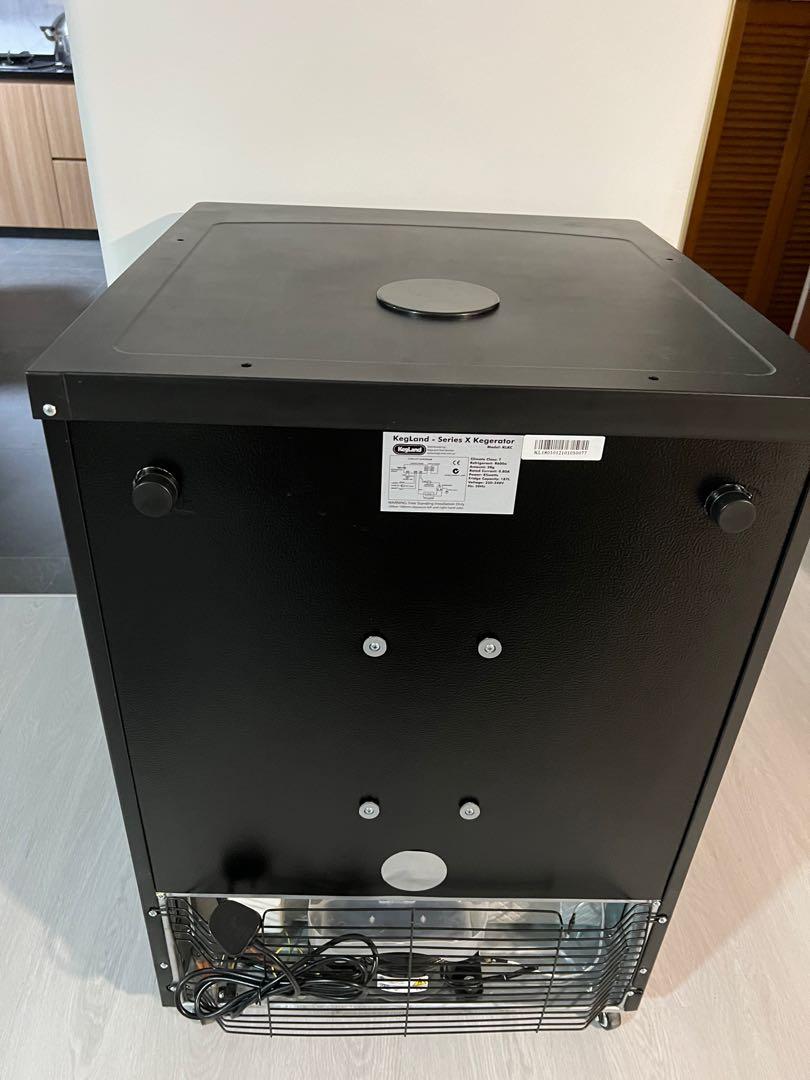 Series X Kegerator Base Fridge with Regulator, TV & Home Appliances