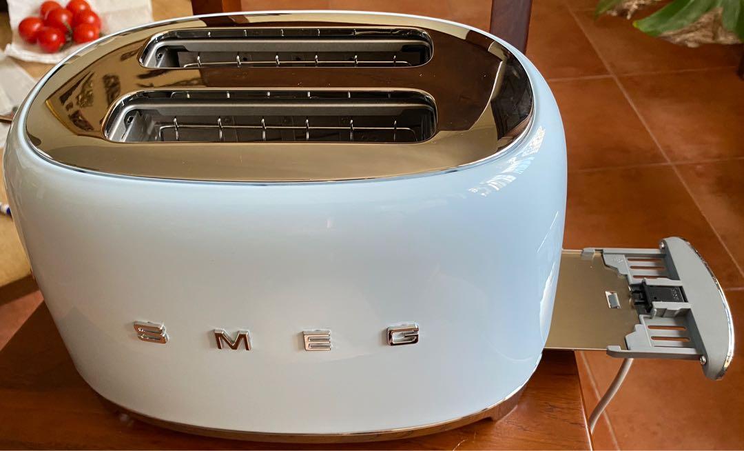 Smeg Bread Toaster, TV & Home Appliances, Kitchen Appliances, Ovens