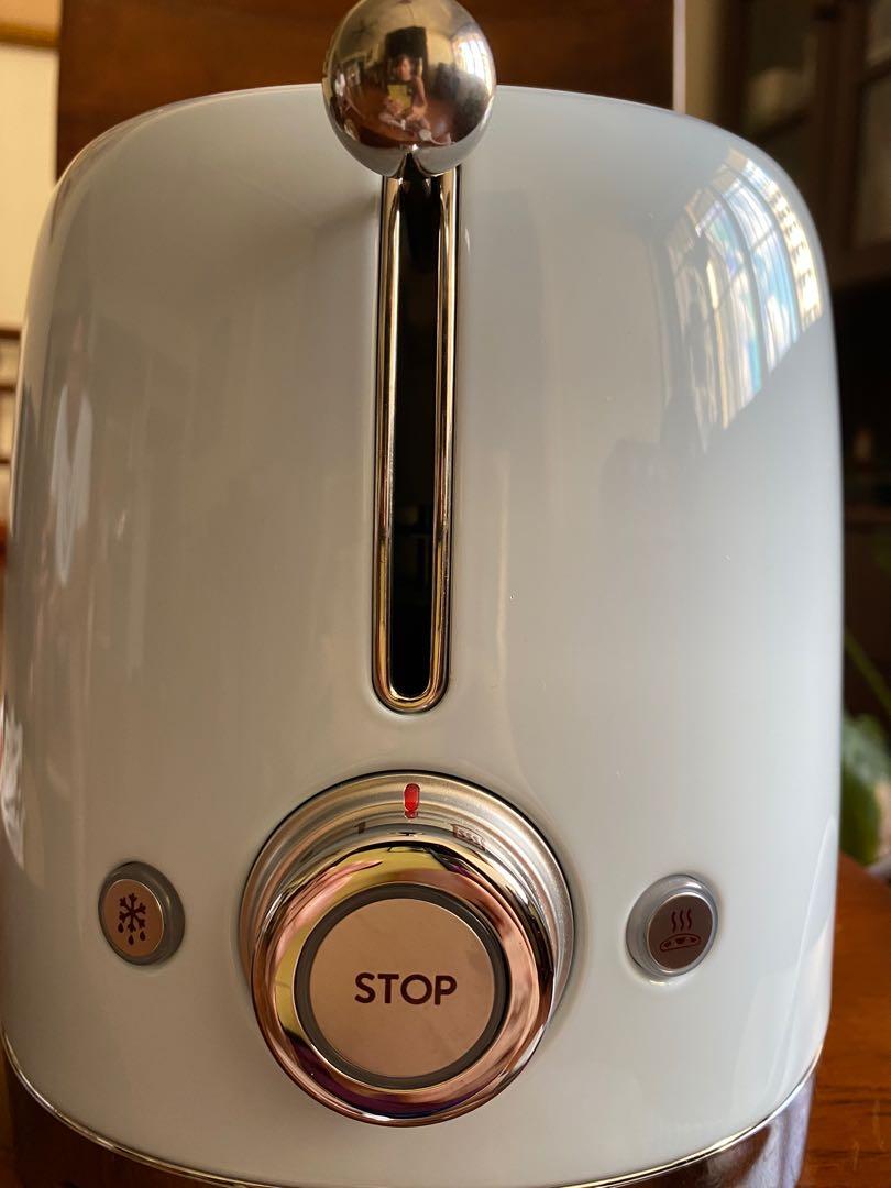 Smeg Bread Toaster, TV & Home Appliances, Kitchen Appliances, Ovens