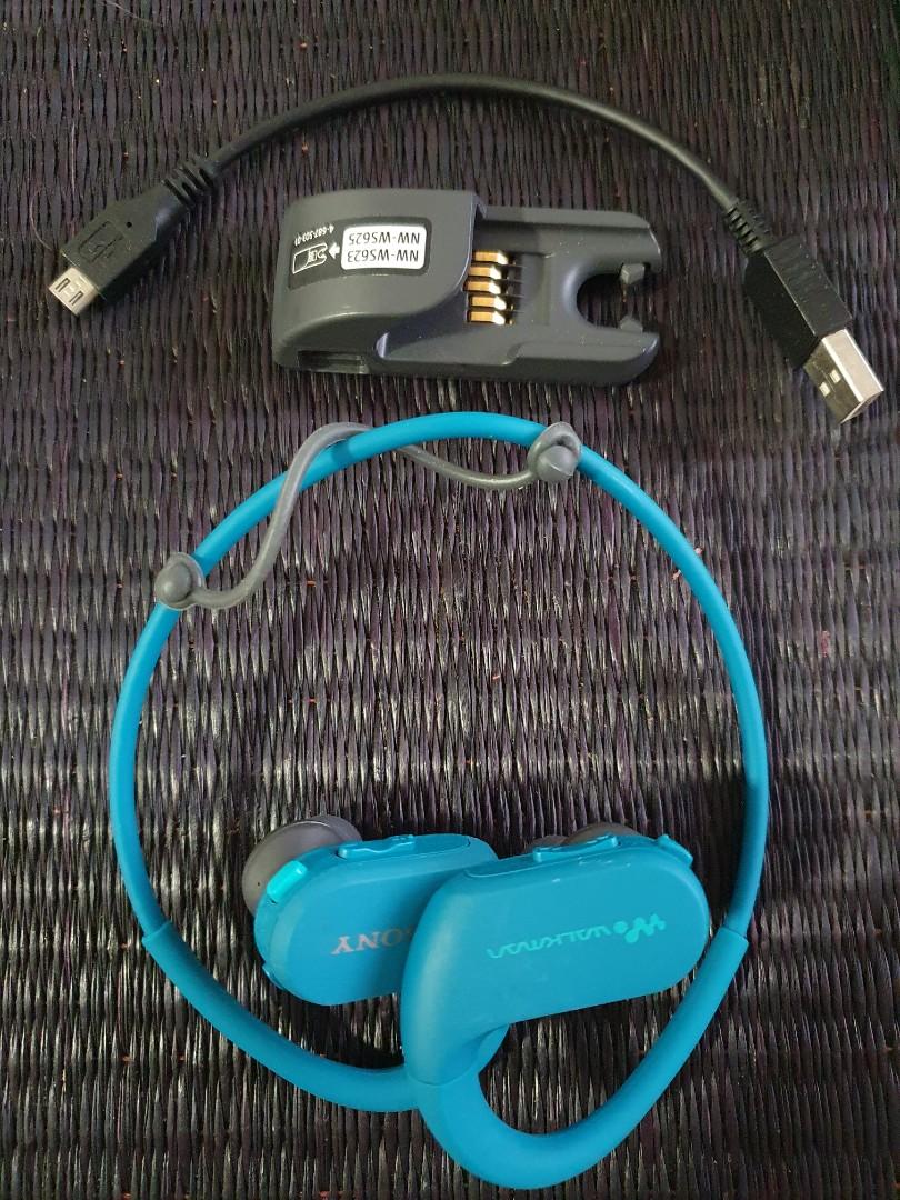 Sony Walkman best for swimming, Audio, Earphones on Carousell
