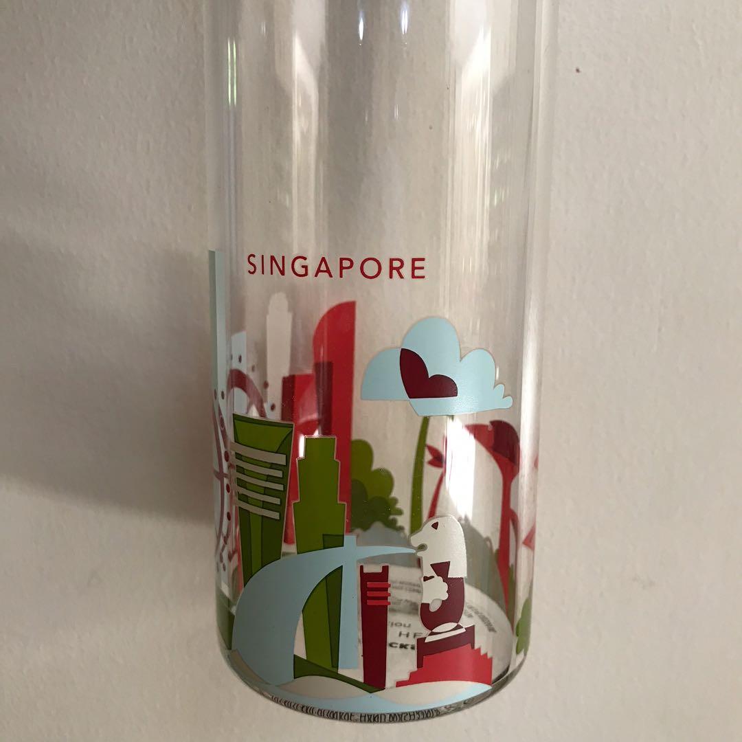 Starbucks Singapore glass bottle (Category: Water Bottles & Tumblers) located in Antipolo. Submitted by starstyleph (Listing ID 1128739171, Image 2). Description: Starbucks glass tumbler Almost new Bought in Singapore.