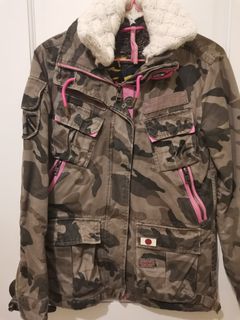 （分類：）位於 。 由 nat_319 提交（商品編號 1128859651，圖片 1）。簡介： 。