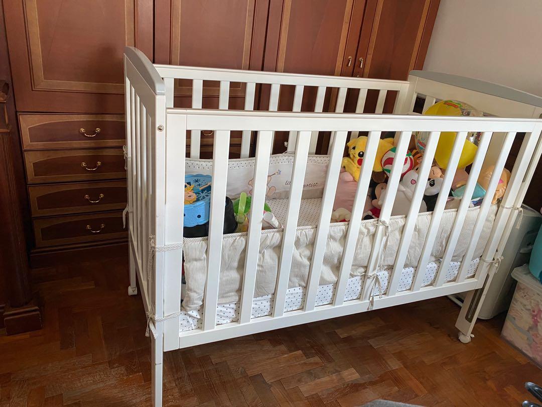 Sussex universal cot bed clearance