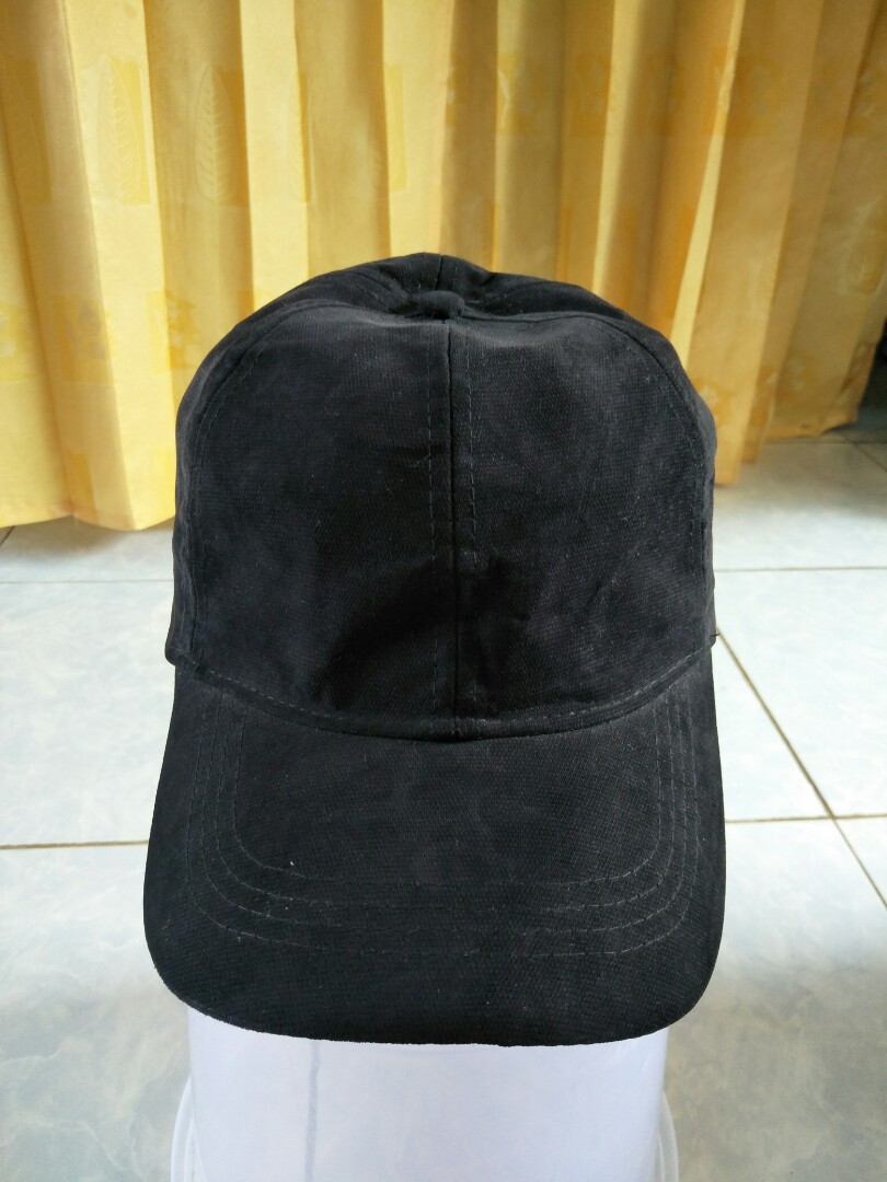Topi Zara Men, Fesyen Pria, Aksesoris 