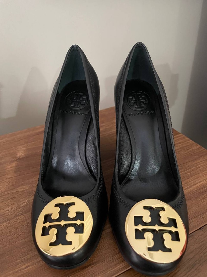 Tory Burch Sophie Wedge, Luxury, Sneakers & Footwear on Carousell
