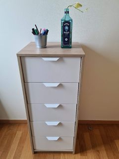 (Category: ) located in . Submitted by elguero (Listing ID 1123580518, Image 1). Description: .