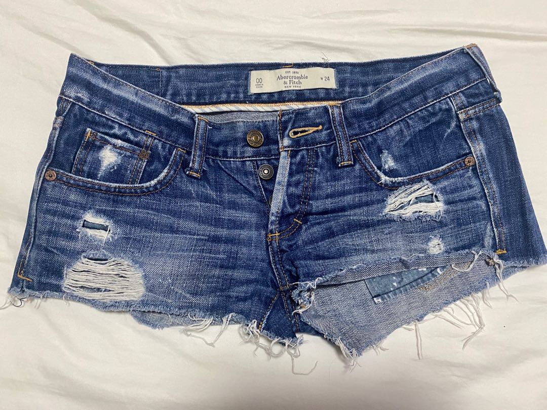 Abercrombie \u0026 Fitch Ripped Denim Shorts 