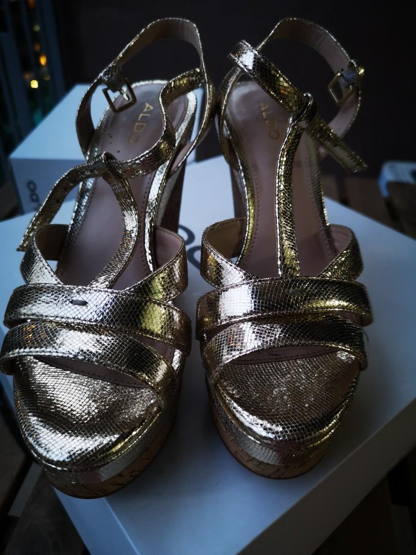 Aldo nydaycia wedge sandals discount