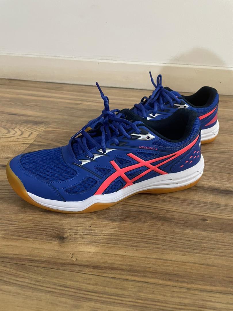 Asics sneakers shop pei