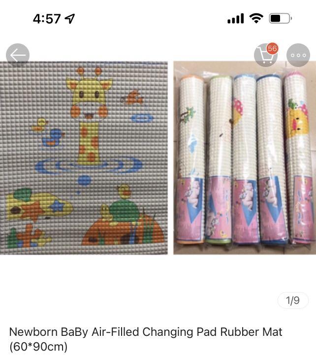 Large Baby Bubble Mat (Category: Bathtub & Bath Accessories) located in Quezon City. Submitted by chizmax (Listing ID 1123679613, Image 2). Description: Large bubble mat. Support during bathing or can serve as changing mat pad. In good condition. .