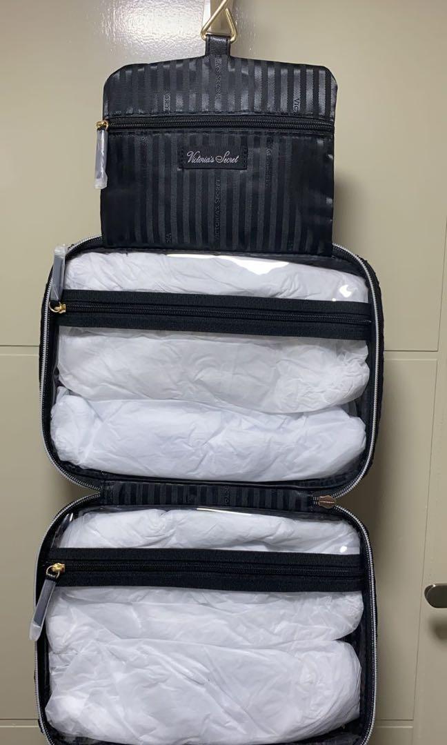 Bag (Category: Belts) located in Bangi. Submitted by dalina01 (Listing ID 1123525607, Image 3). Description: .