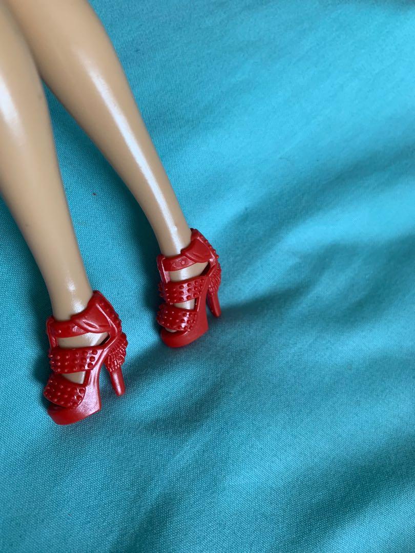 Barbie Shoe, Hobbies & Toys, Toys & Games on Carousell