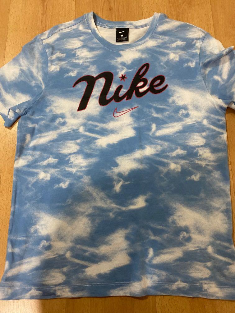 Blue tie outlet dye nike shirt