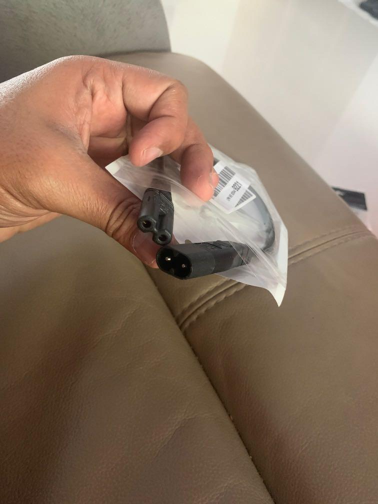 Cable extender (Category: Other Home Appliances) located in Singapore. Submitted by ujang23 (Listing ID 1123558639, Image 1). Description: .