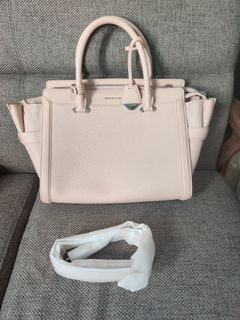 （分類：）位於 。 由 hlcon 提交（商品編號 1123605918，圖片 1）。簡介： 。
