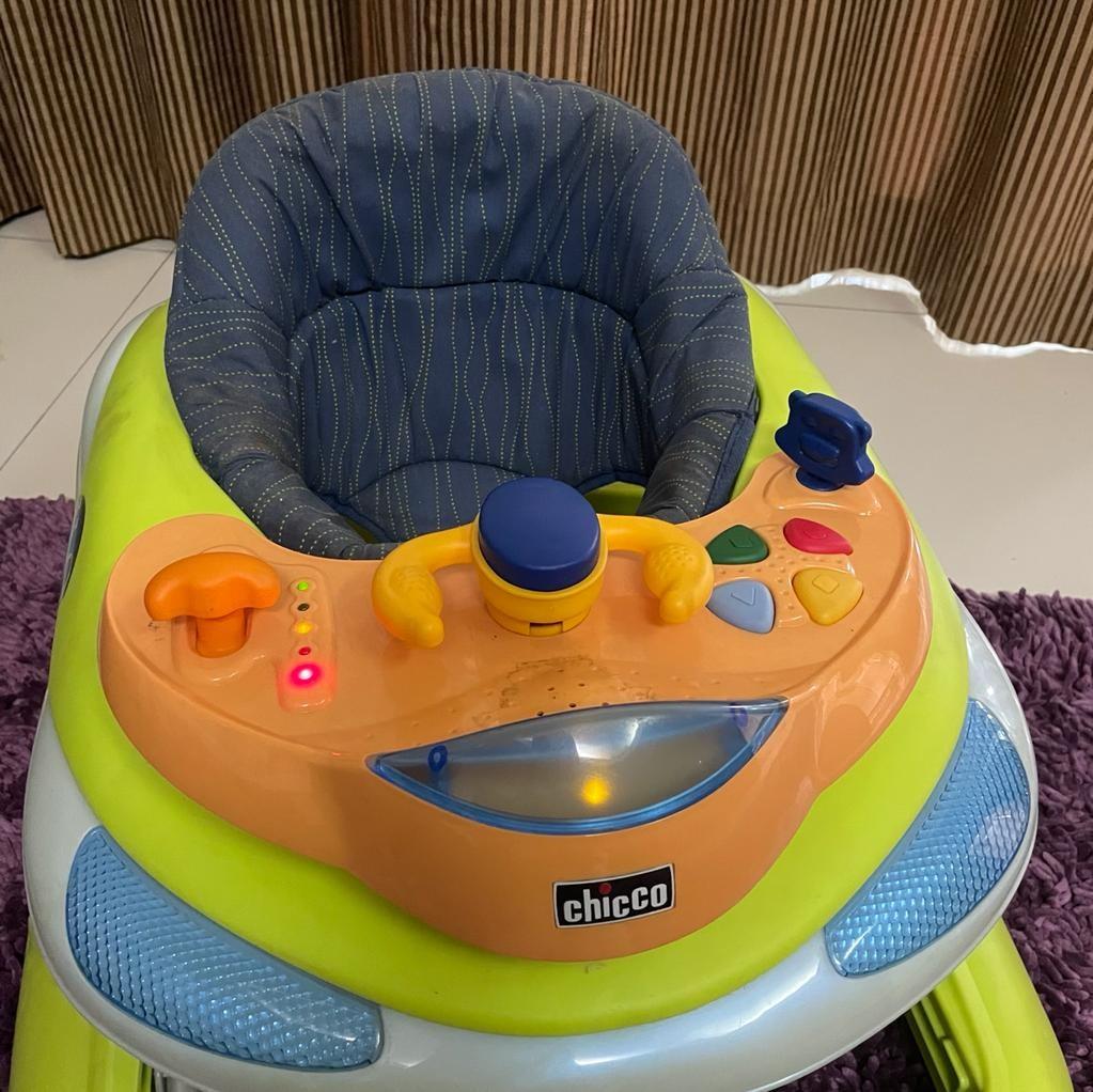 Chicco ufo baby clearance walker