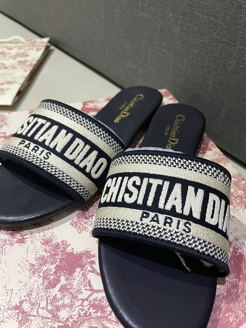Original dior slippers clearance
