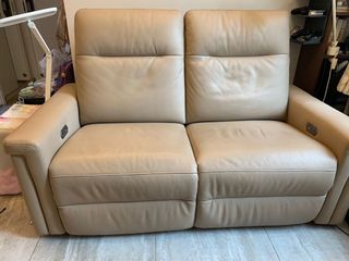 （分類：）位於 。 由 hkeduser 提交（商品編號 1123563739，圖片 1）。簡介： 。